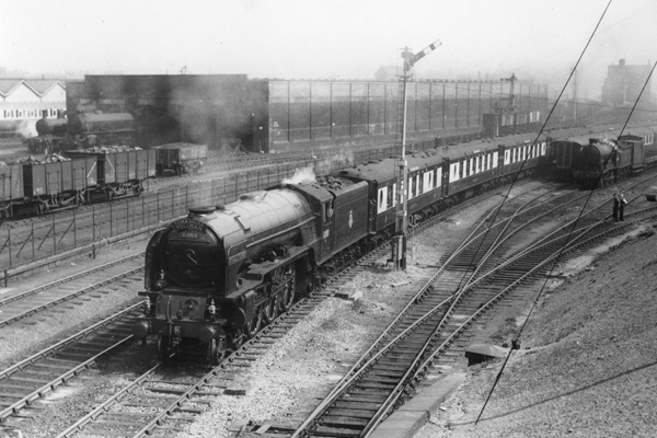 Click for full size image in a pop-up window. Use 'X' to close