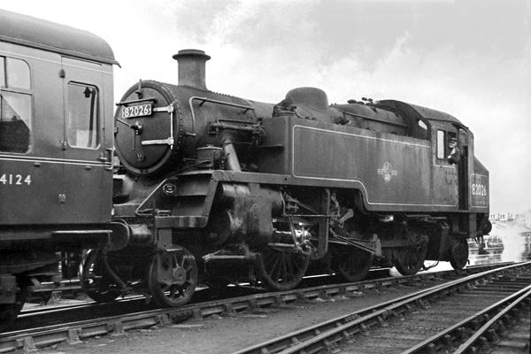 Click for full size image in a pop-up window. Use 'X' to close